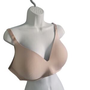SOMA Bra Size 40D Nude Vanishing 360 Wireless Full Coverage Comfort Smoothing